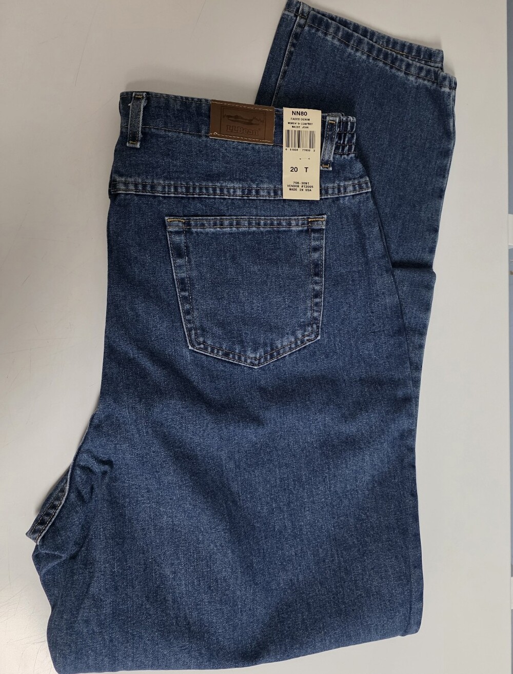 New LL Bean Womens Double L Comfort Waist Jeans - Size 20T (34 length)